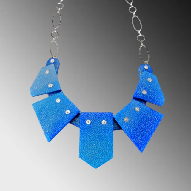 Fractured Monolith necklace FMRS12