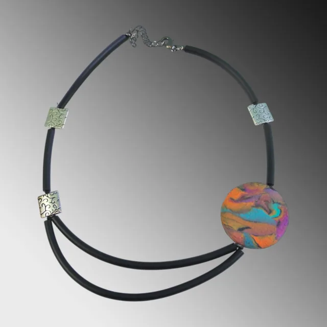 Central Presence necklace CPAF9