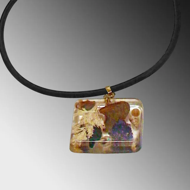 Central Presence necklace CPGC3