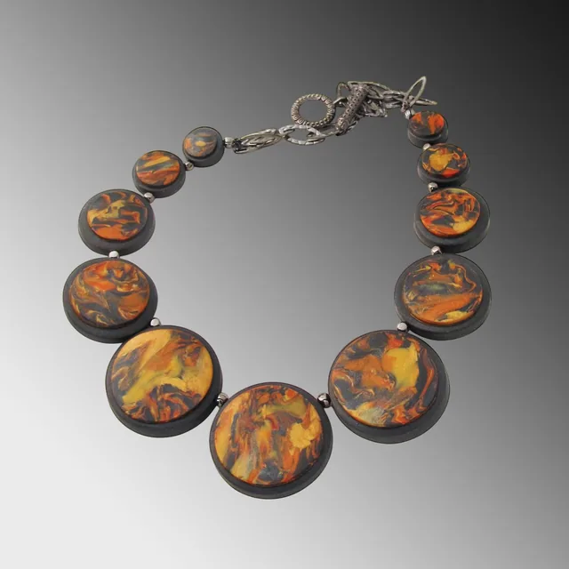 Curved Resonance necklace CRSC12
