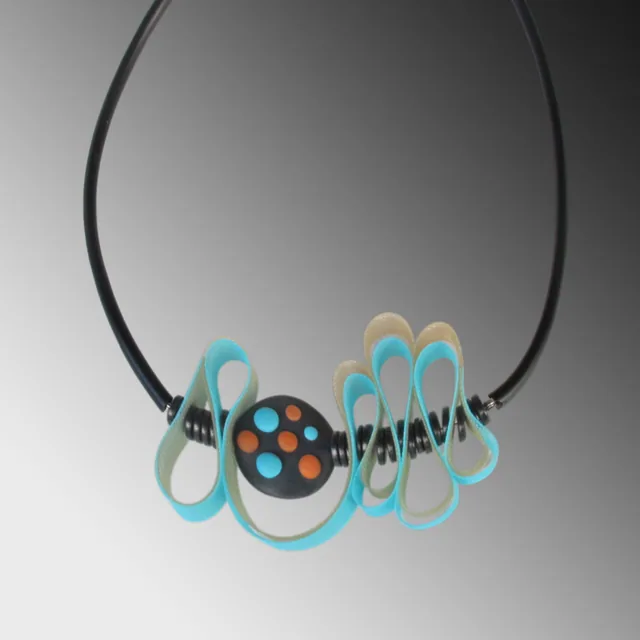 Curved Resonance necklace CRCC13