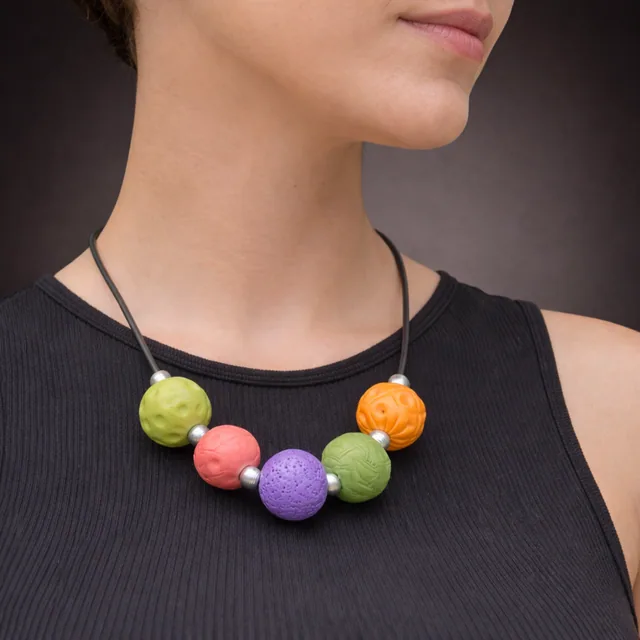 Curved Resonance necklace CRCC24