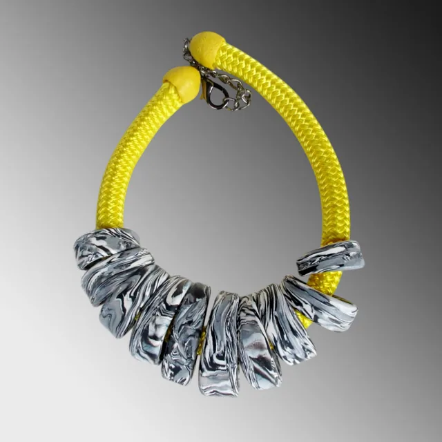 Curved Resonance necklace CRCC3