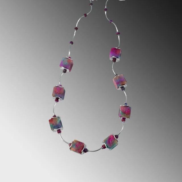 Measured Drift necklace MDIW11