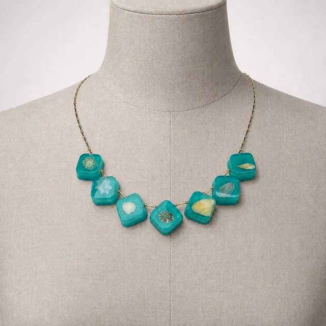 Measured Drift necklace MDIW18