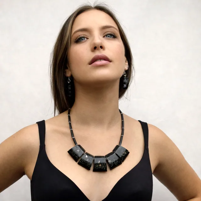Radiant Surge necklace RSEF15