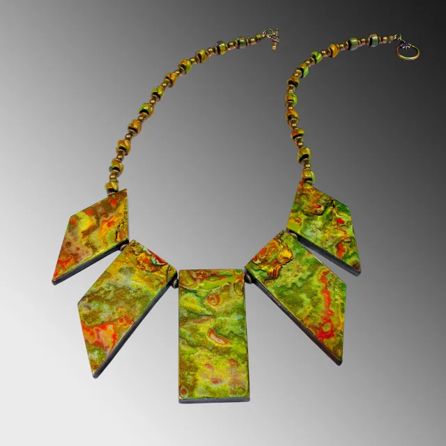 Radiant Surge necklace RSSF1